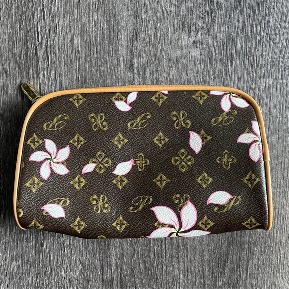 Brown Pink Floral Printed Crossbody Bag / Clutch - Picture 2 of 11
